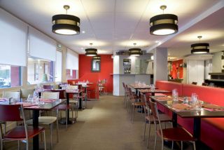 KYRIAD HOTEL LILLE MONS EN BAROEUL comfort-hotel-mons2-2120